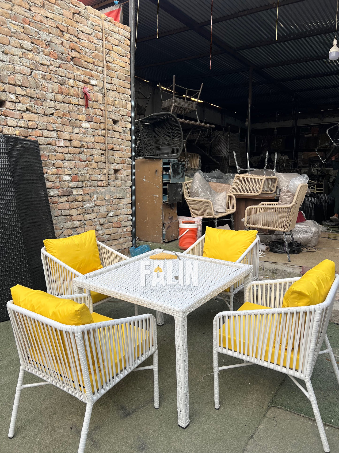Dining Set – Indoor & Outdoor