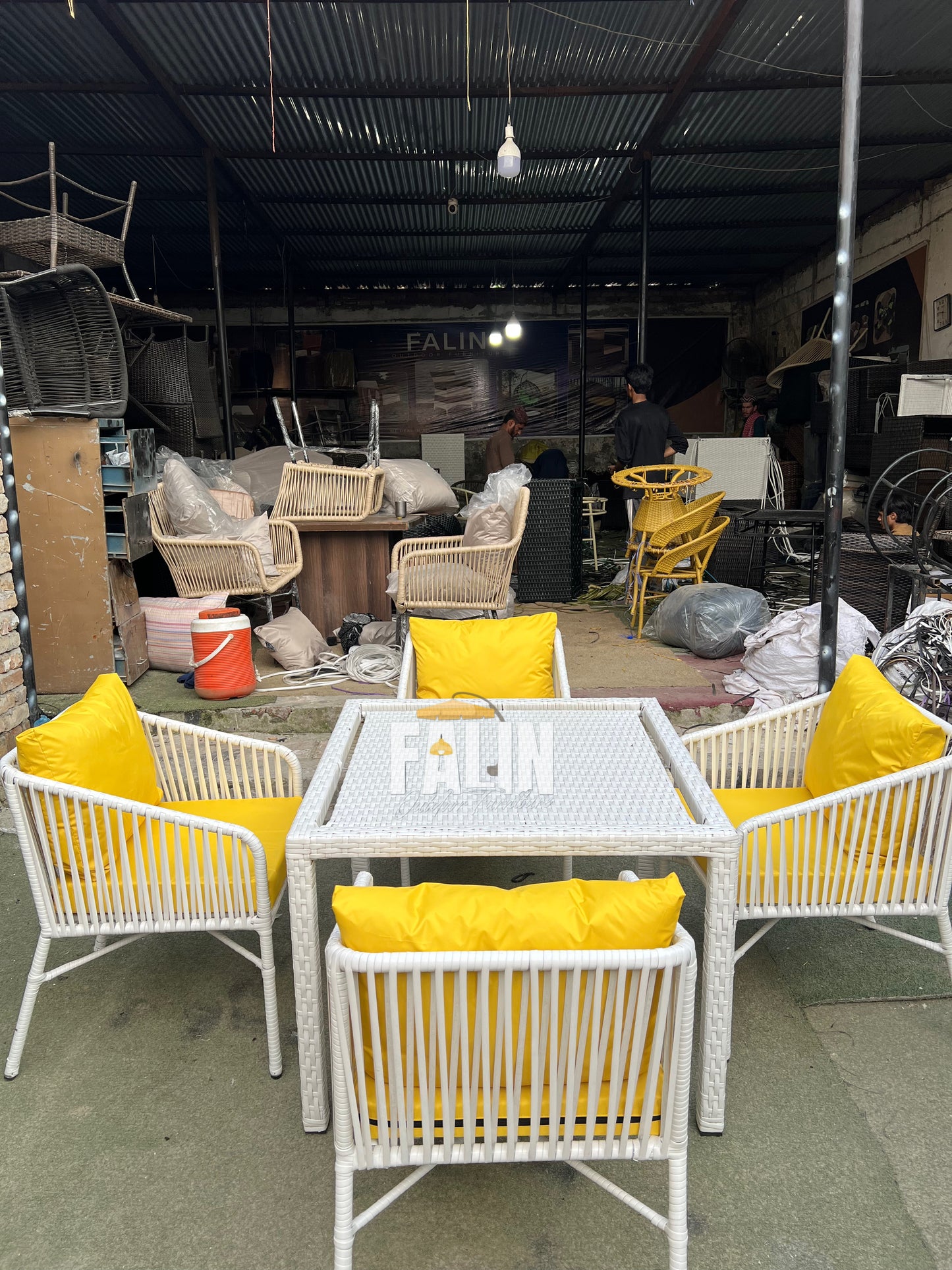 Dining Set – Indoor & Outdoor
