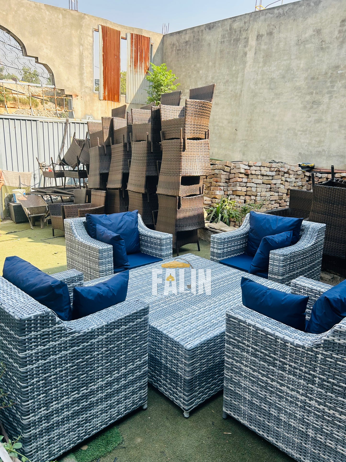 Spacious Single Sofas set
