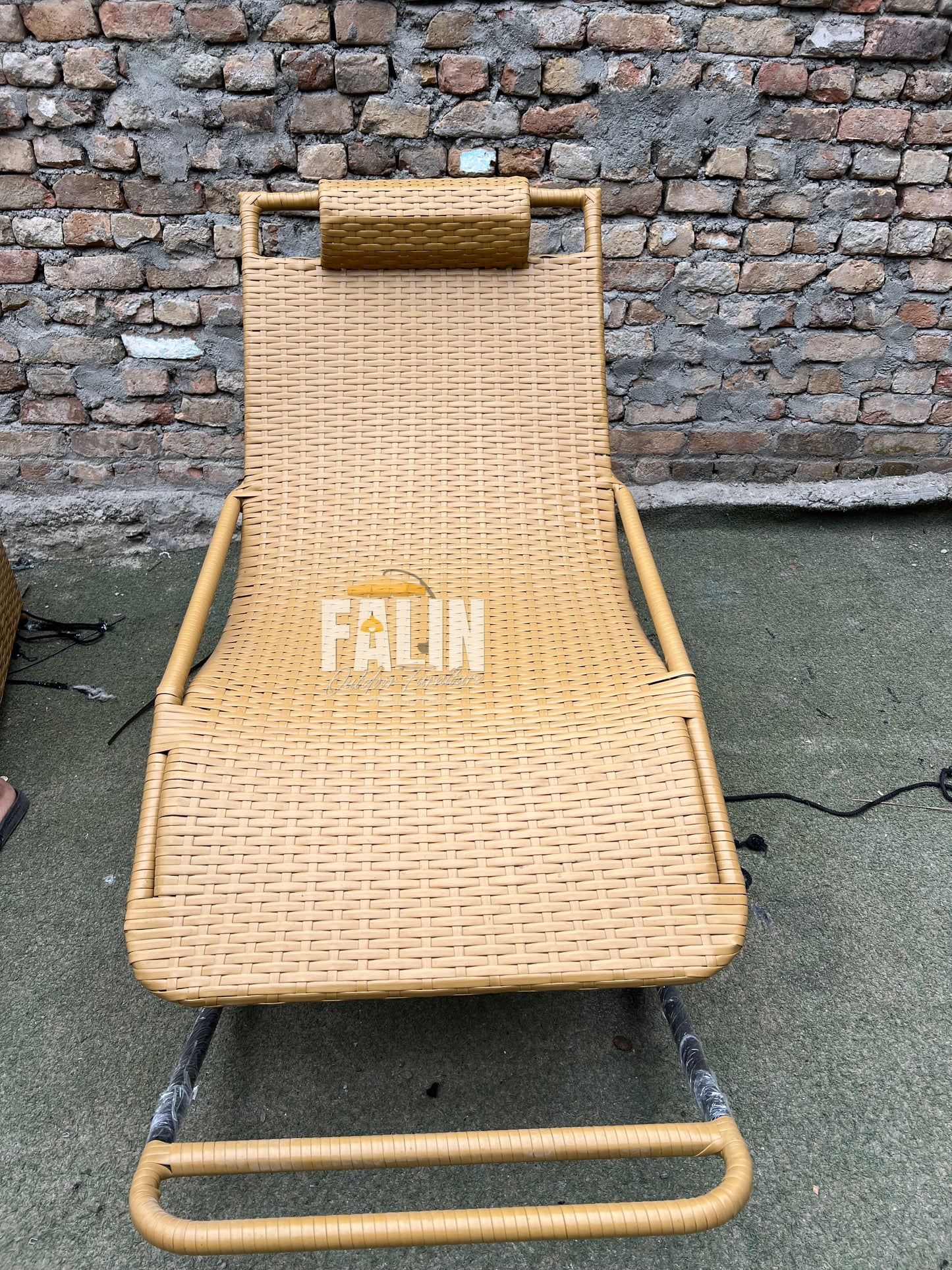 🪑 Rocking Rope Chair